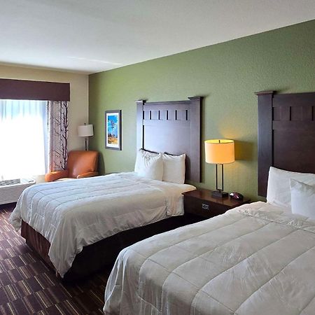 Comfort Inn & Suites Beeville Экстерьер фото