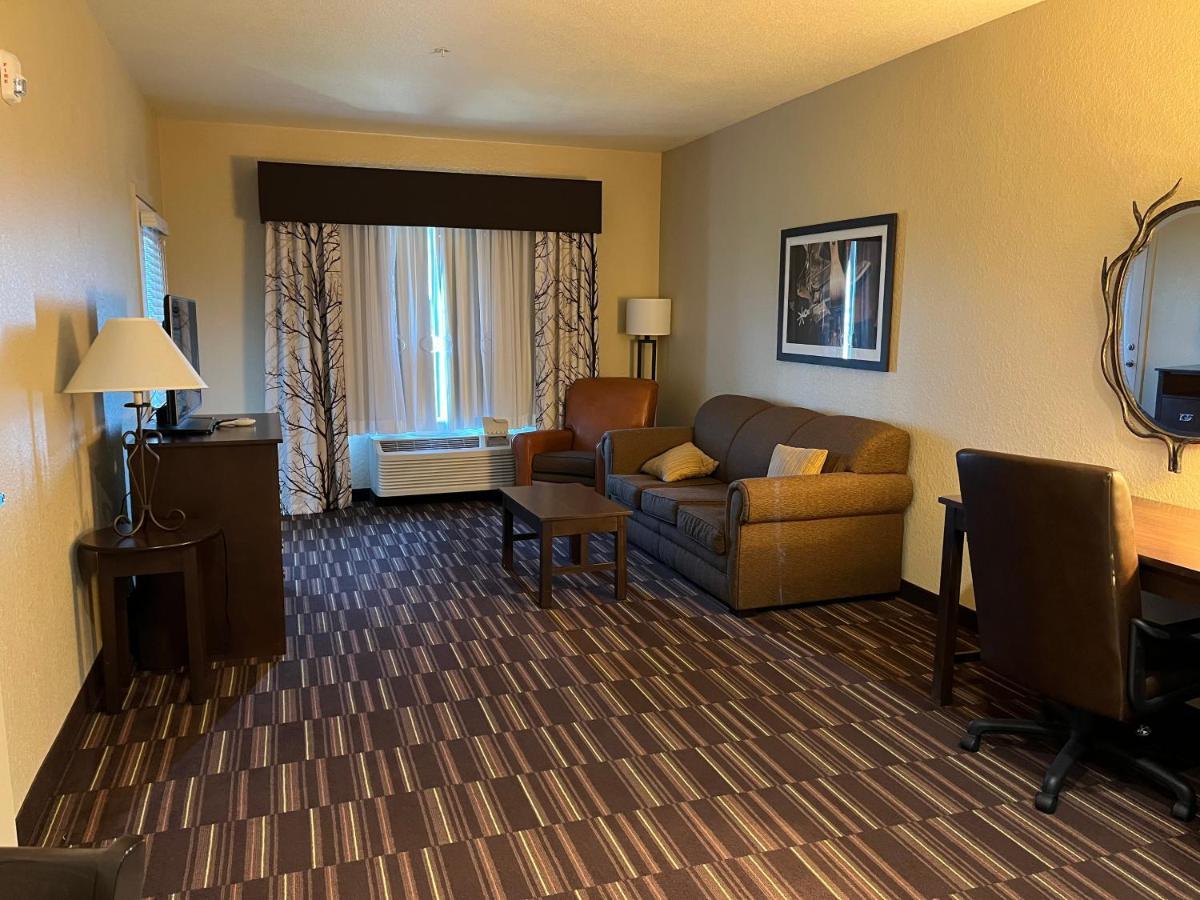 Comfort Inn & Suites Beeville Экстерьер фото