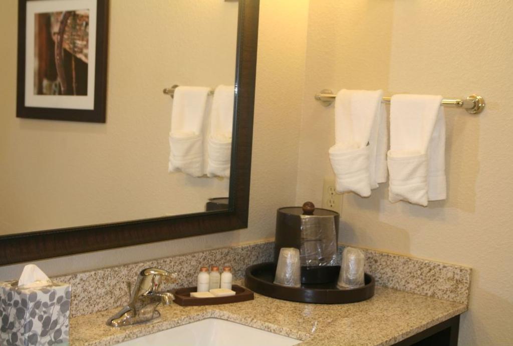 Comfort Inn & Suites Beeville Номер фото